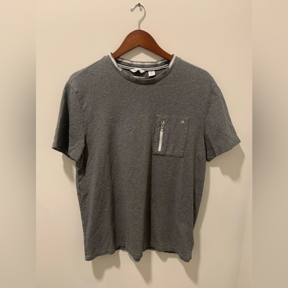 Calvin Klein Men’s T-Shirt - Picture 1 of 2